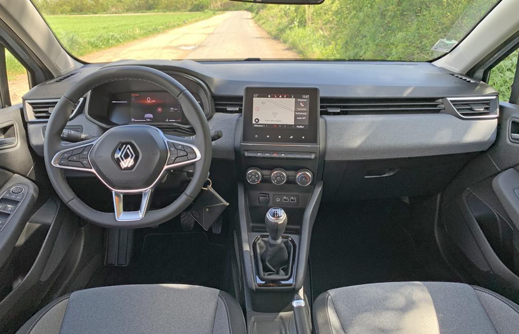 renault-clio-e-tech-9